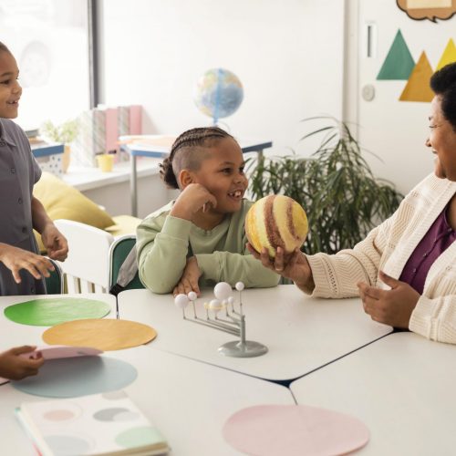 kids-learning-about-planets-classroom-scaled-1.jpg kids-learning-about-planets-classroom-scaled-1.jpg